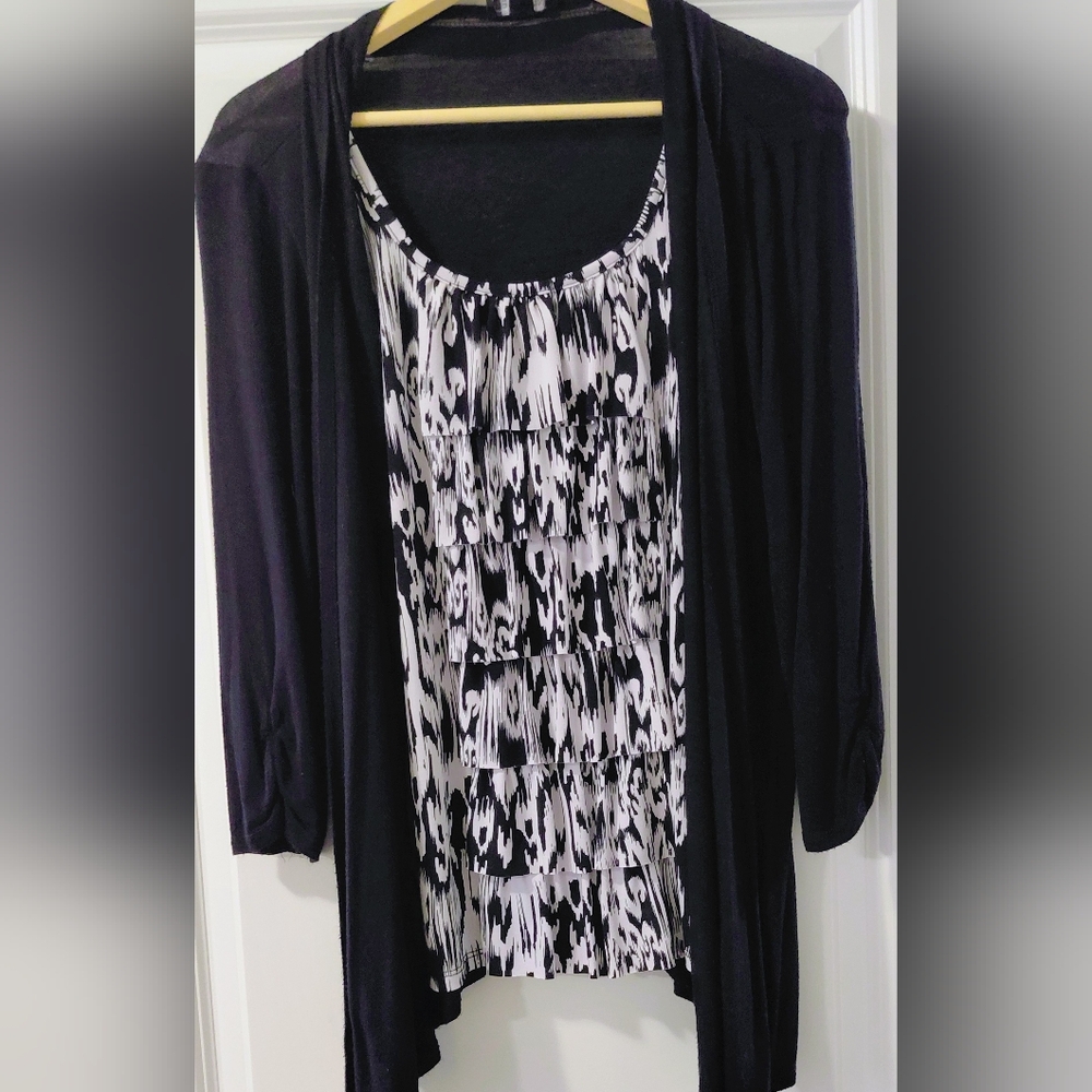 Black Open-Front Women's Cardigan with Monochrome Printed Tank